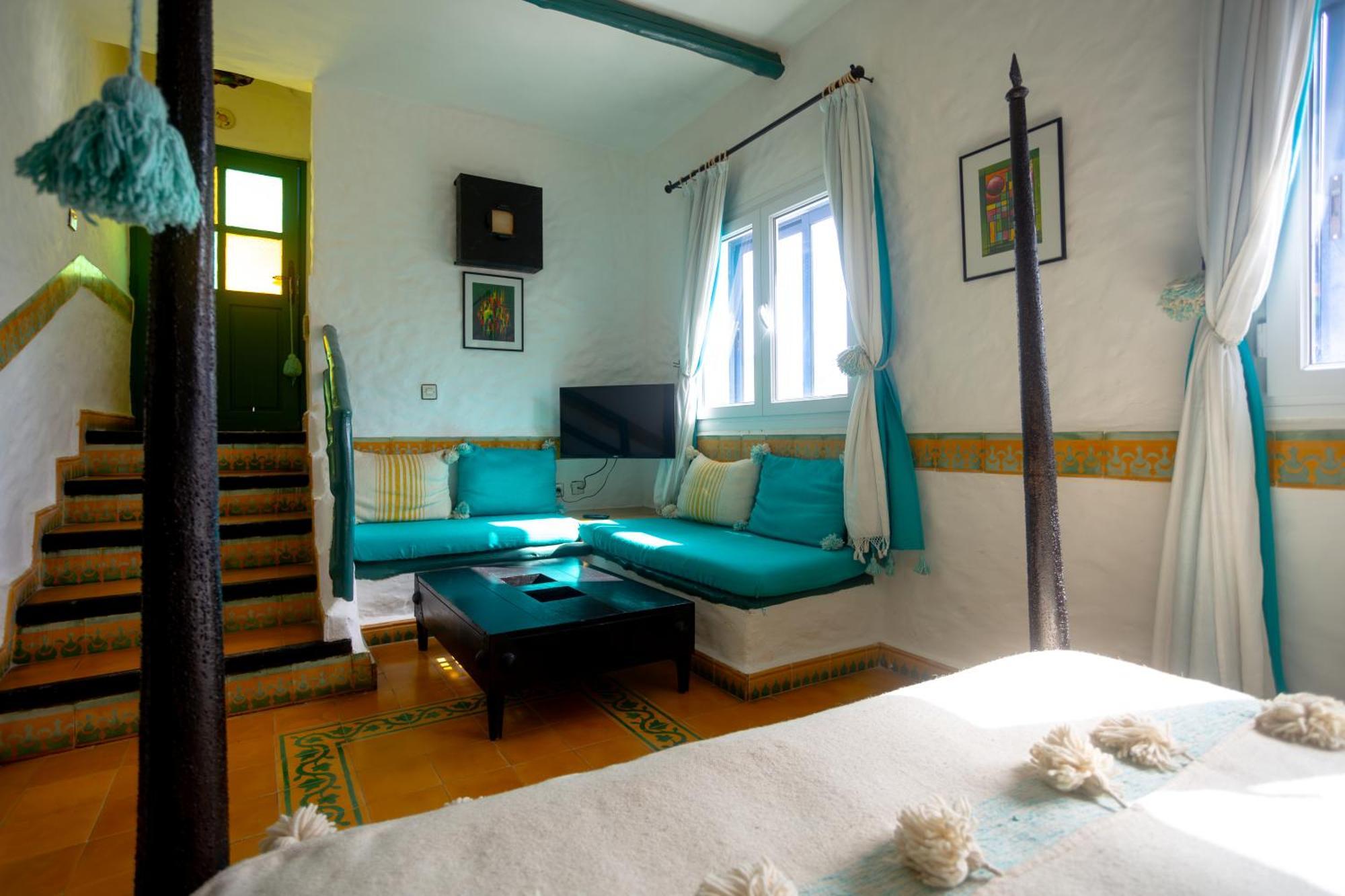 Riad Al Madina As-Sawíra Exteriér fotografie