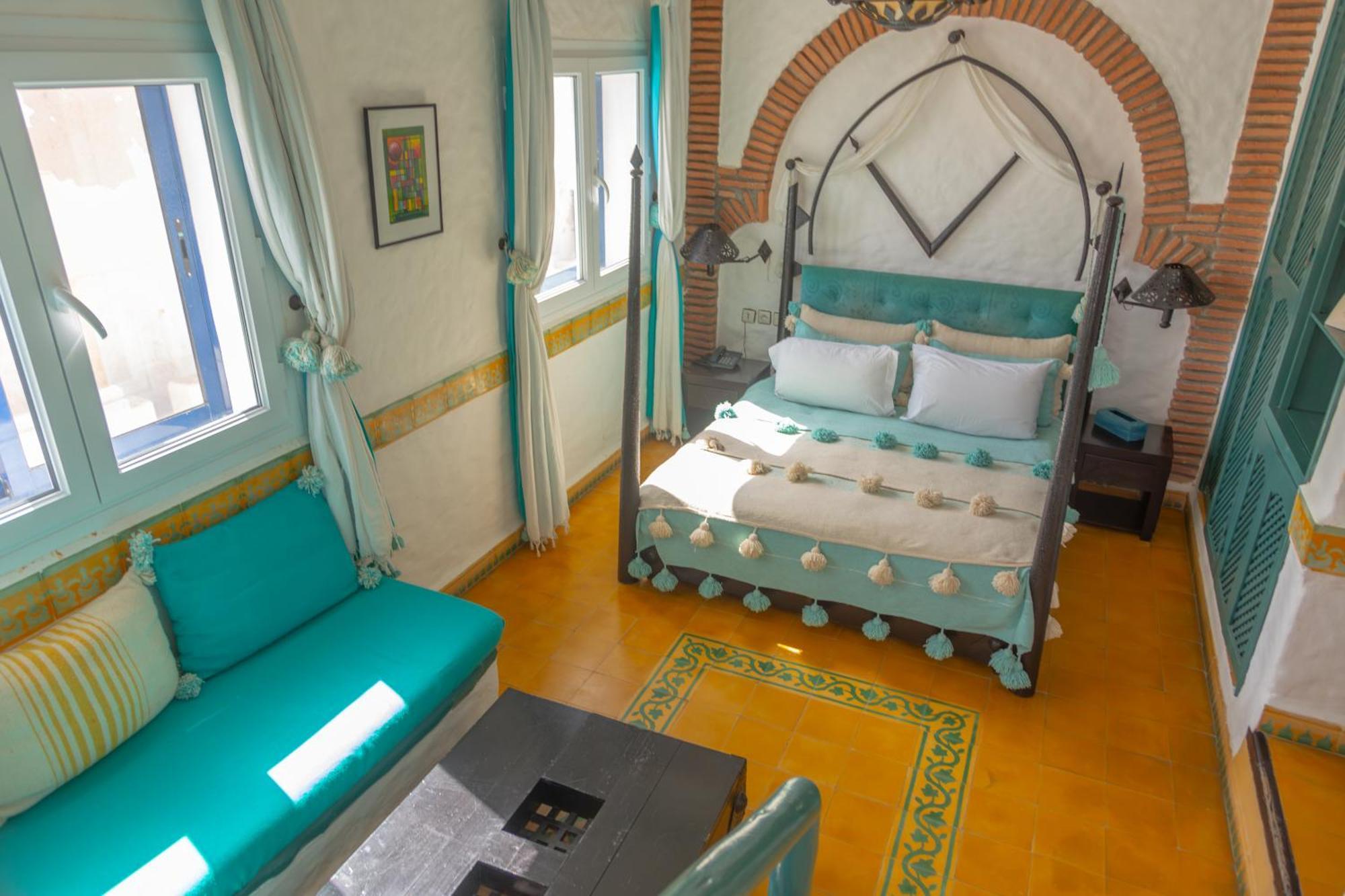Riad Al Madina As-Sawíra Exteriér fotografie
