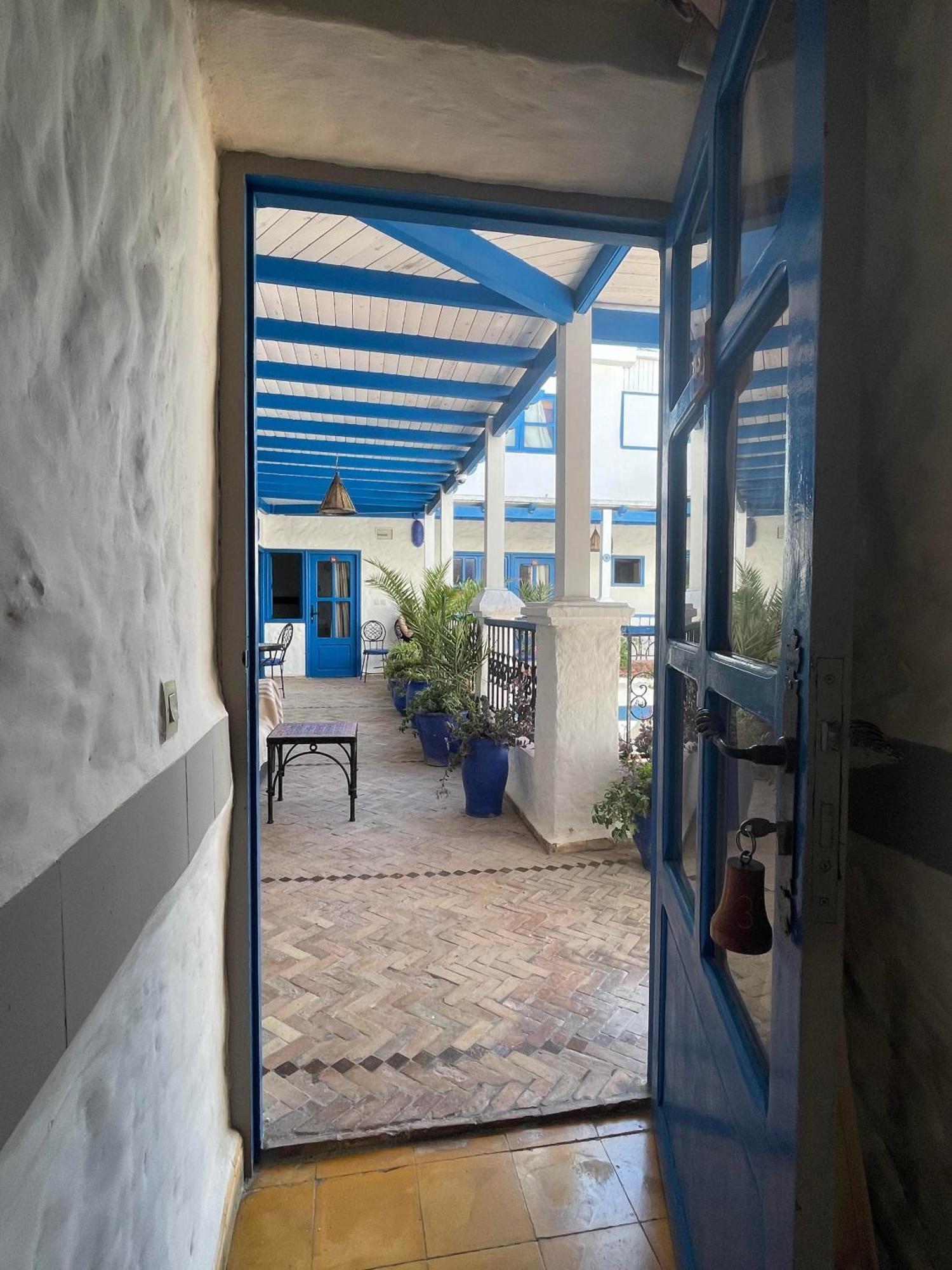 Riad Al Madina As-Sawíra Exteriér fotografie