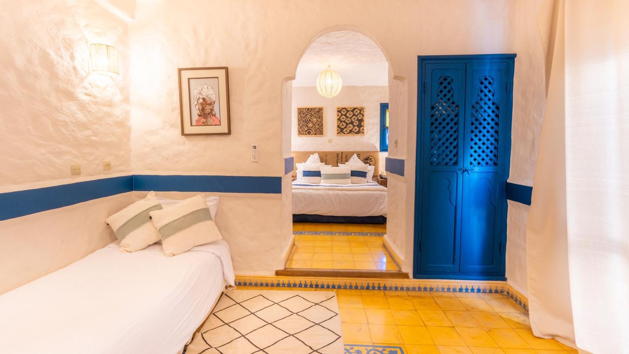 Riad Al Madina As-Sawíra Exteriér fotografie